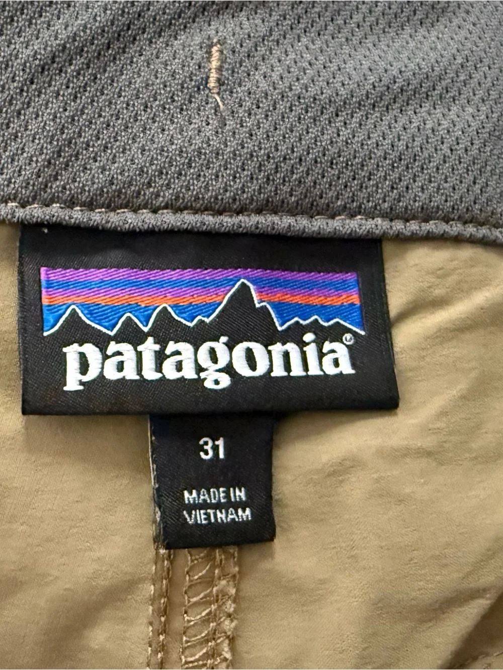 Patagonia Quandary Pants Mens Sz 31  Inseam 30  Khaki Tan 6 Pocket Lightweight